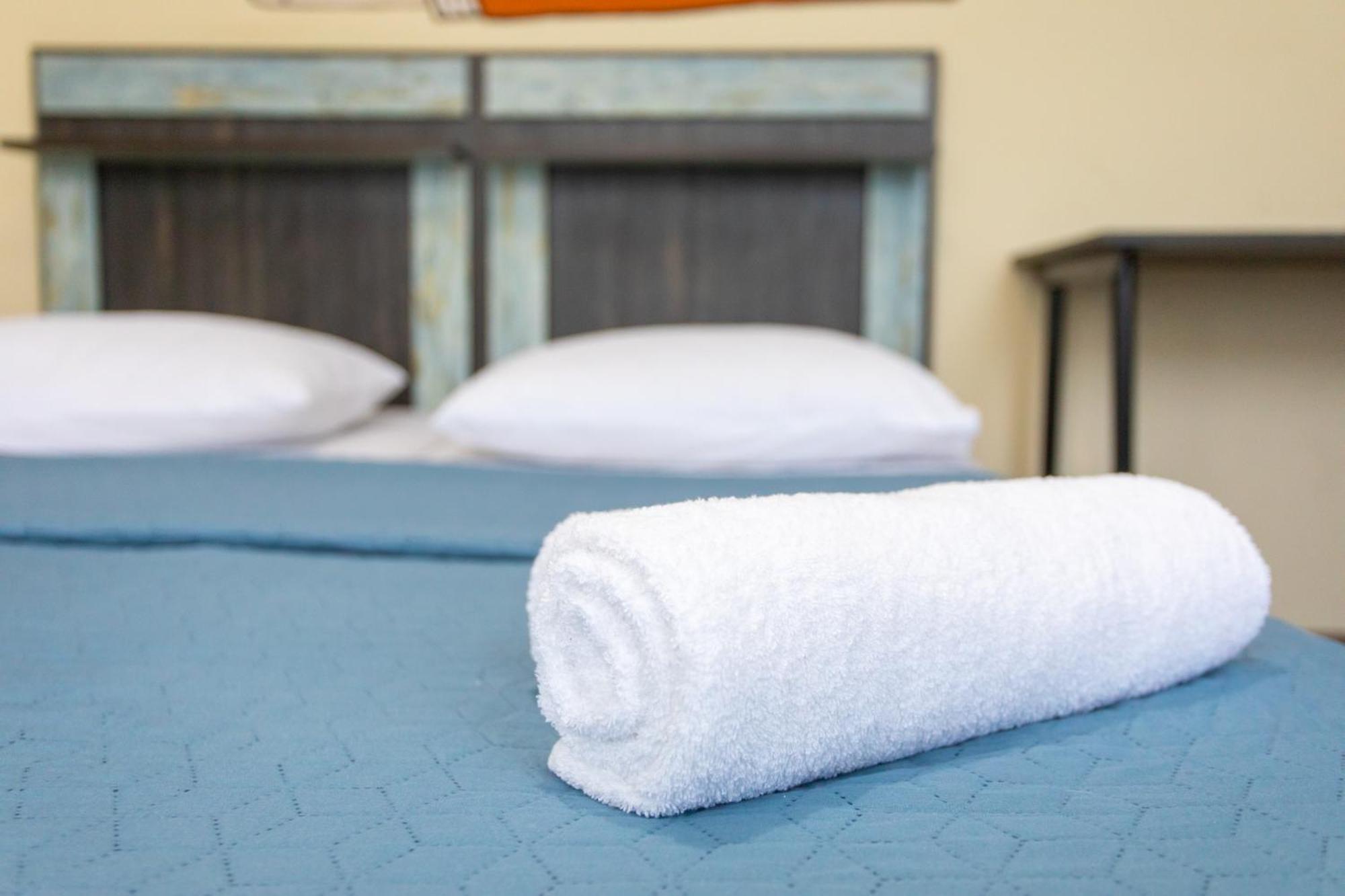 Book Hotel Кутаиси Екстериор снимка