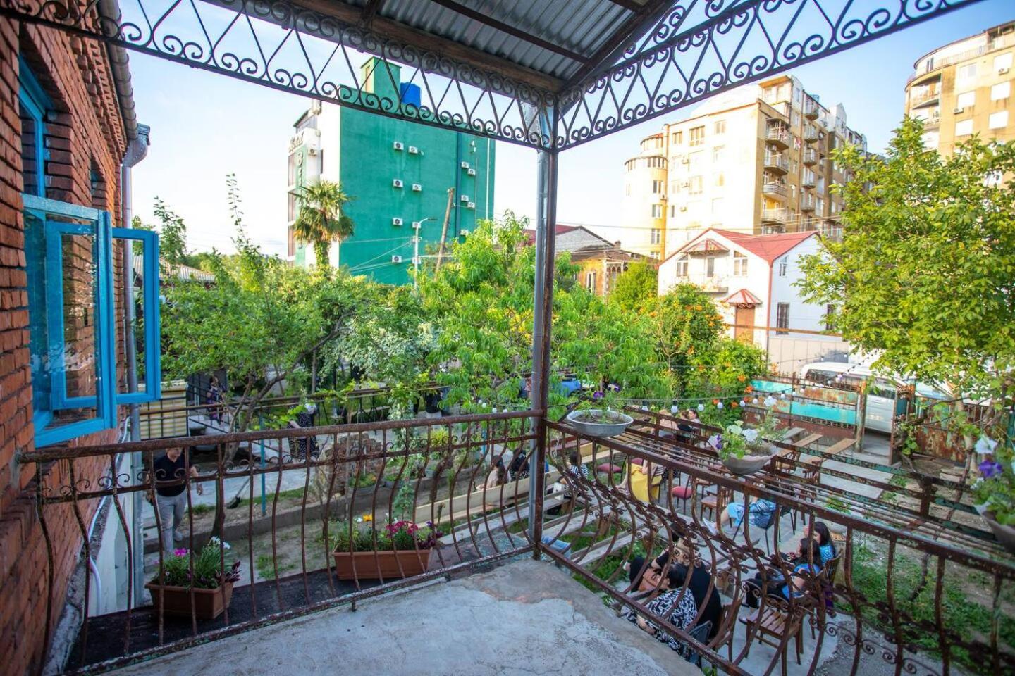 Book Hotel Кутаиси Екстериор снимка