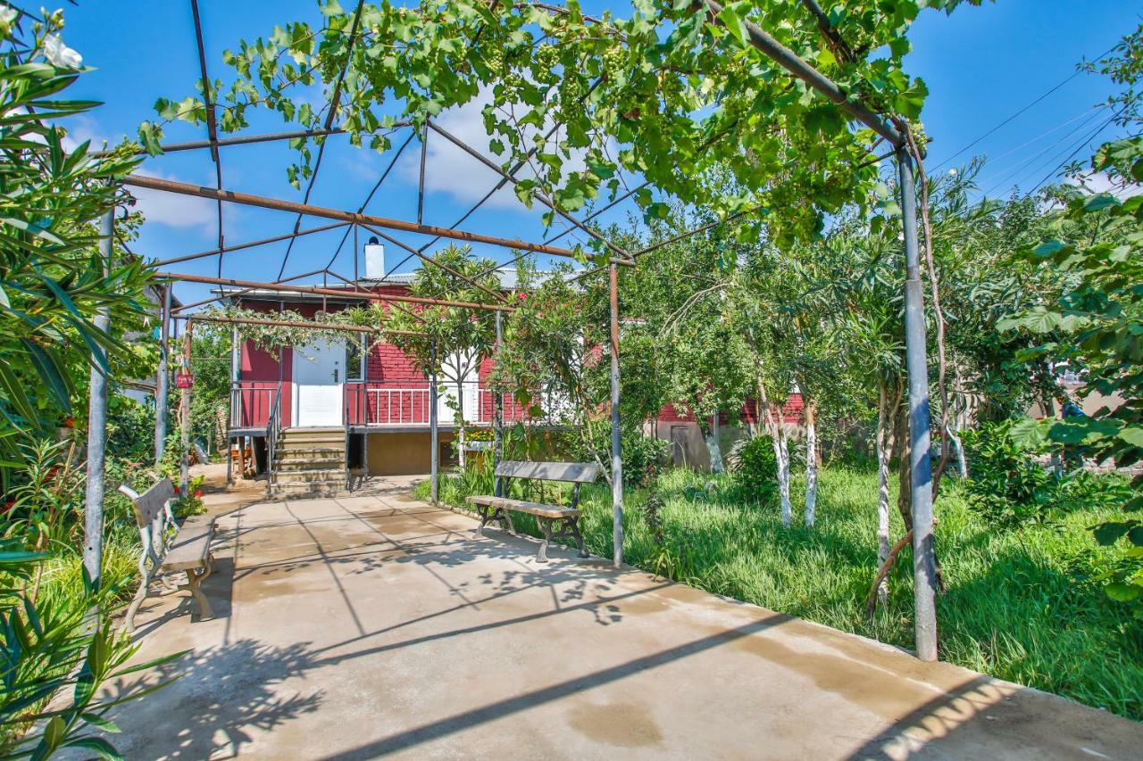 Book Hotel Кутаиси Екстериор снимка